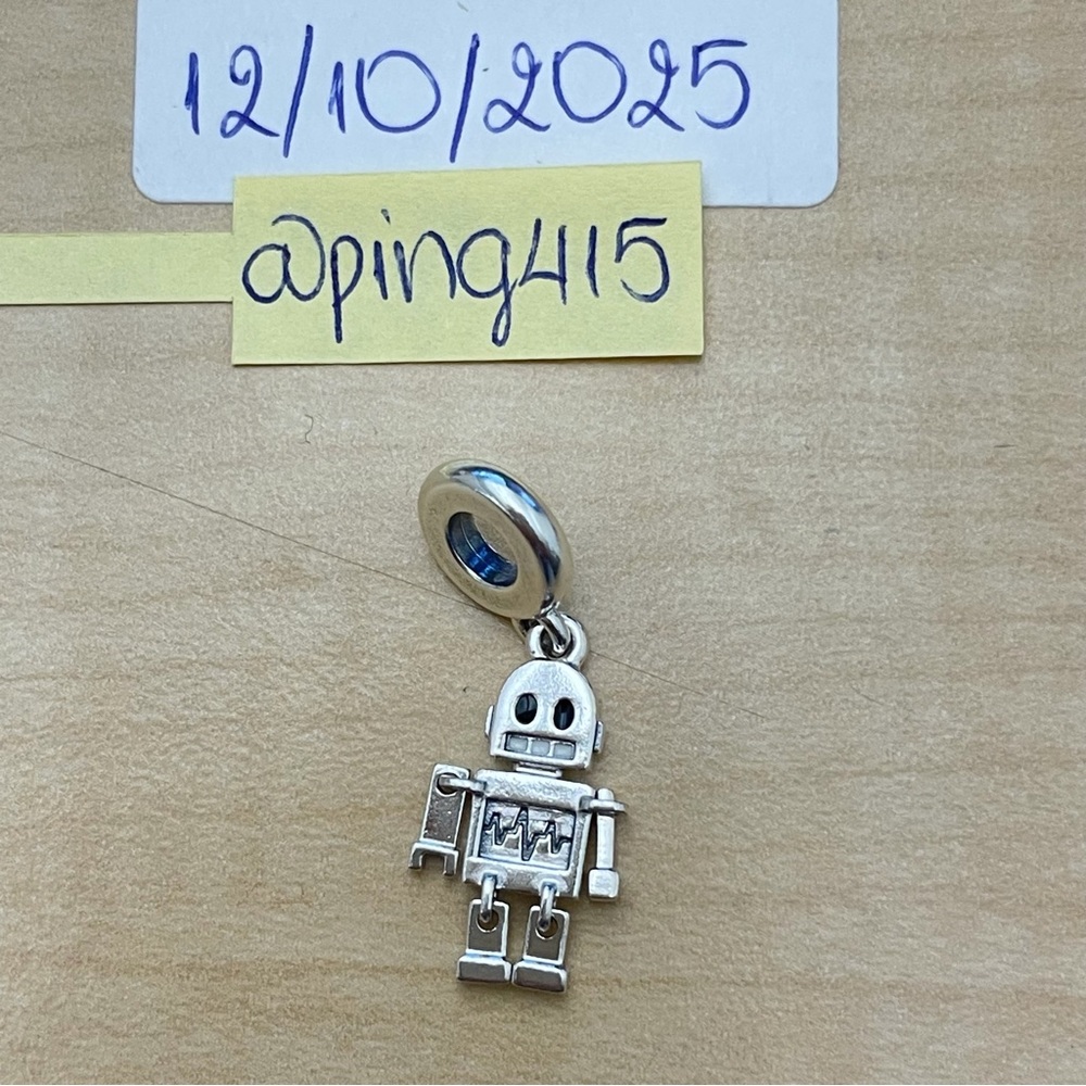 Pandora Bestie Bot Robot Dangle Charm - Picture 7 of 11